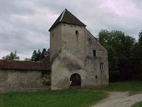 MAISON-FORTE